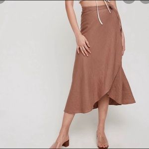 Aritzia Wilfred Eleta Skirt